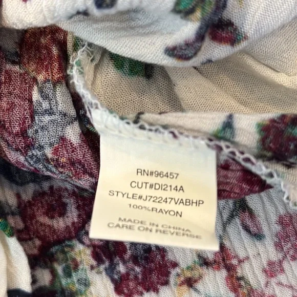 LUQ Rhee Tie Front Top Blouse V Neck Floral Off White Green Pink Women's Size S - Picture 4 of 10